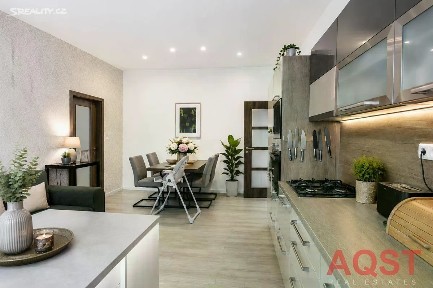 Prodej bytu 3+kk 66 m² Rostislavova, Praha - Nusle