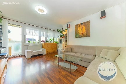 Prodej bytu 3+1 74 m² Běhounkova, Praha - Stodůlky