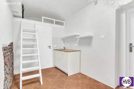 Prodej bytu 1+kk 16 m² Jagellonská, Praha - Vinohrady