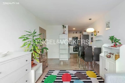 Prodej bytu 2+kk 44 m² Lýskova, Praha - Stodůlky