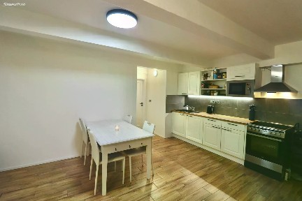 Prodej bytu 2+kk 49 m² Bartoškova, Praha - Nusle