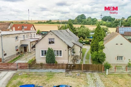 Prodej rodinného domu 150 m², pozemek 956 m²