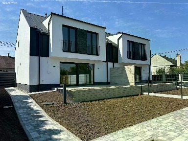Pronájem rodinného domu 121 m², pozemek 460 m² Břest