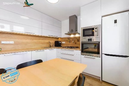 Prodej bytu 3+1 65 m²