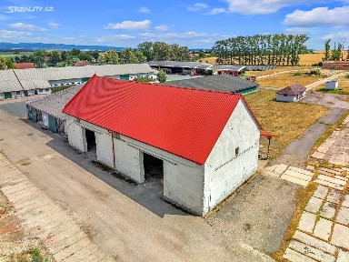 Prodej zemědělského objektu 2100 m²