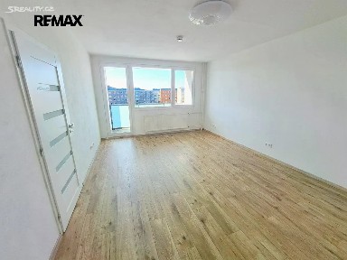 Pronájem bytu 3+1 70 m² Kaplického, Liberec - Liberec XXIII-Doubí