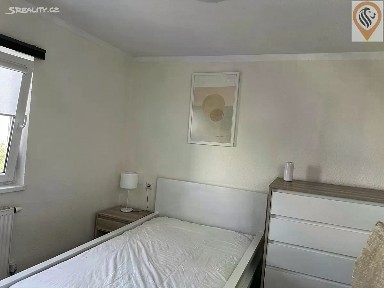 Pronájem bytu 2+kk 38 m² Generála Selnera, Kladno - Kročehlavy