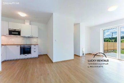 Pronájem bytu 3+kk 91 m² Řehenice - Barochov
