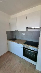Pronájem bytu 1+kk 24 m² Jabloňová, Praha - Záběhlice