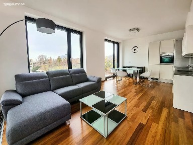 Pronájem bytu 2+kk 72 m² K Sídlišti, Praha - Nusle