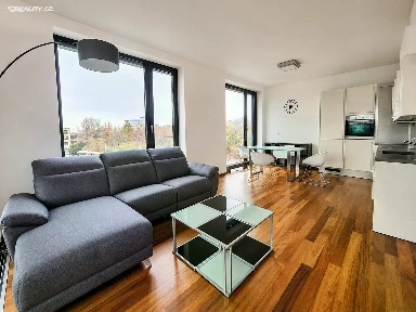 Pronájem bytu 2+kk 72 m²