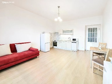 Pronájem bytu 2+kk 50 m² Fibichova, Praha - Žižkov