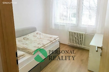 Pronájem bytu 4+kk 75 m² Novoborská, Praha - Prosek