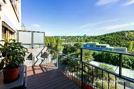 Pronájem bytu 2+kk 80 m² Varhulíkové, Praha - Holešovice