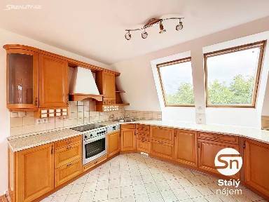 Pronájem bytu 3+kk 80 m² Libušská, Praha - Krč