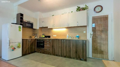 Pronájem bytu 1+kk 44 m² Za Zelenou liškou, Praha - Krč