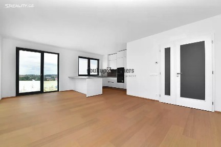 Pronájem bytu 3+kk 117 m² Za Pískovnou, Praha - Dolní Chabry