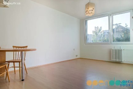 Pronájem bytu 2+kk 42 m² Ohradní, Praha - Michle