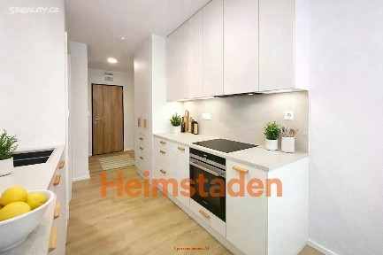 Pronájem bytu 2+1 47 m² Vrbenského, Praha - Holešovice