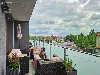 Pronájem bytu 3+kk 97 m² Na pomezí, Praha - Jinonice