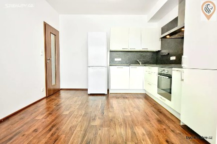 Pronájem bytu 2+kk 52 m² Zakšínská, Praha - Střížkov
