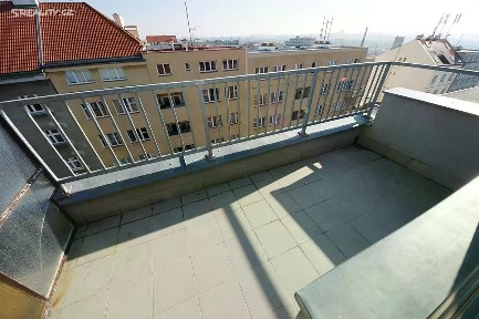 Pronájem bytu 1+1 39 m² U Vinohradské nemocnice, Praha - Vinohrady