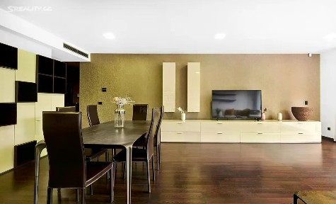 Pronájem bytu 3+kk 100 m² Jeremenkova, Praha - Podolí