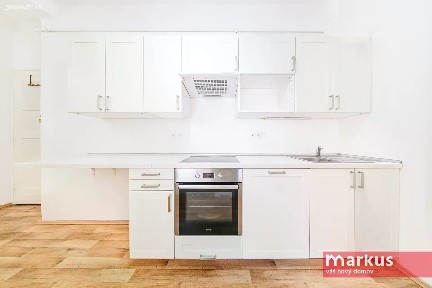 Pronájem bytu 2+kk 63 m² Wuchterlova, Praha - Dejvice