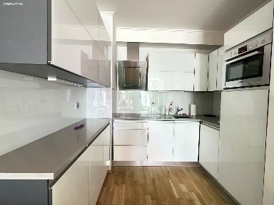 Pronájem bytu 2+1 75 m² Karla Engliše, Praha - Smíchov