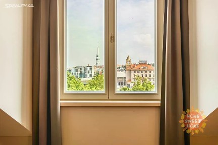 Pronájem bytu 2+kk 34 m² Opletalova, Praha - Nové Město