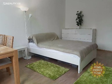 Pronájem bytu 1+kk 30 m² Angelovova, Praha - Modřany