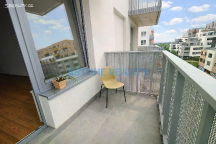 Pronájem bytu 2+kk 44 m² Honzíkova, Praha - Dolní Měcholupy