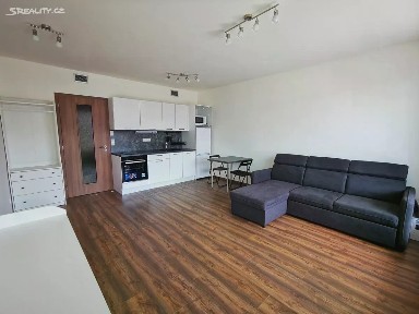 Pronájem bytu 1+kk 36 m² U Plynárny, Praha - Michle