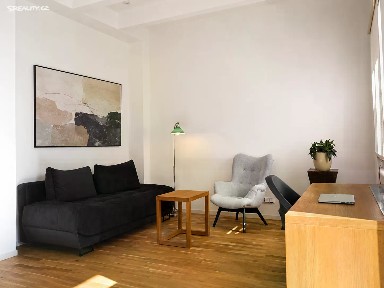 Pronájem bytu 2+kk 65 m² Na Hubálce, Praha - Střešovice