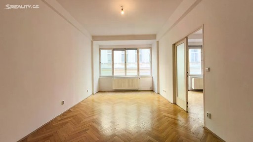 Pronájem bytu 2+1 80 m² Bartolomějská, Praha - Staré Město