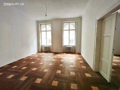 Pronájem bytu 3+1 105 m² Mikovcova, Praha - Vinohrady