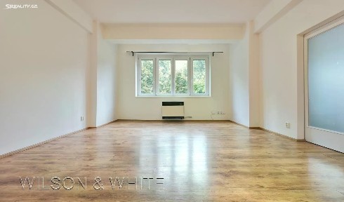Pronájem bytu 2+kk 47 m² Biskupcova, Praha - Žižkov