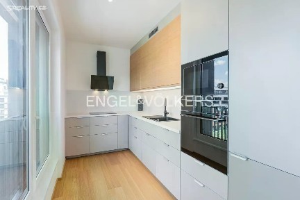 Pronájem bytu 2+kk 60 m² Domalípova, Praha - Hloubětín