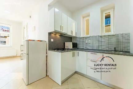 Pronájem bytu 1+kk 49 m²