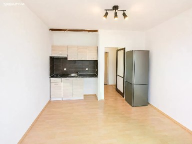 Pronájem bytu 1+kk 30 m² Hledíková, Praha - Záběhlice