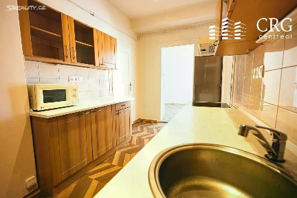 Pronájem bytu 1+1 35 m² Přístavní, Praha - Holešovice