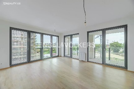 Pronájem bytu 2+kk 63 m² Breitfeldova, Praha - Karlín