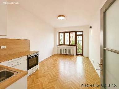 Pronájem bytu 2+kk 46 m² Záhřebská, Praha - Vinohrady