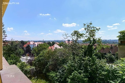 Pronájem bytu 2+1 70 m² V Horní Stromce, Praha - Vinohrady
