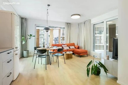 Pronájem bytu 2+kk 108 m² Praha - Praha 3