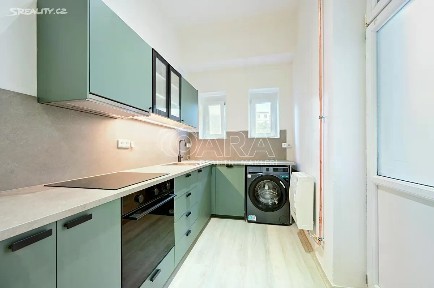 Pronájem bytu 2+1 50 m² Saratovská, Praha - Strašnice