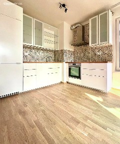 Pronájem bytu 2+kk 50 m² Waltariho, Praha - Hloubětín