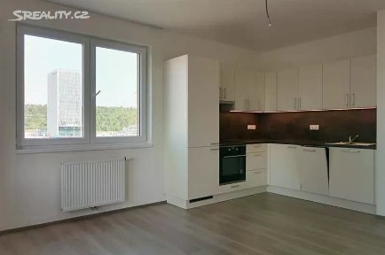 Pronájem bytu 3+kk 72 m² Svatošových, Praha - Vysočany