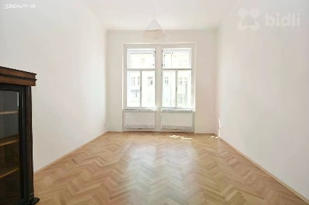 Pronájem bytu 2+1 74 m² Moskevská, Praha - Vršovice