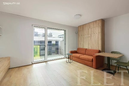 Pronájem bytu 1+kk 37 m² Nebřenická, Praha - Chodov